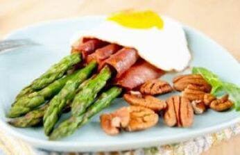 Keto dishes can cause side effects for the body with certain medical conditions
